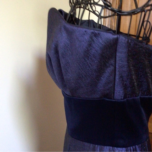 Badgley Mischka, strapless evening gown, navy, 10 - Picture 3 of 8